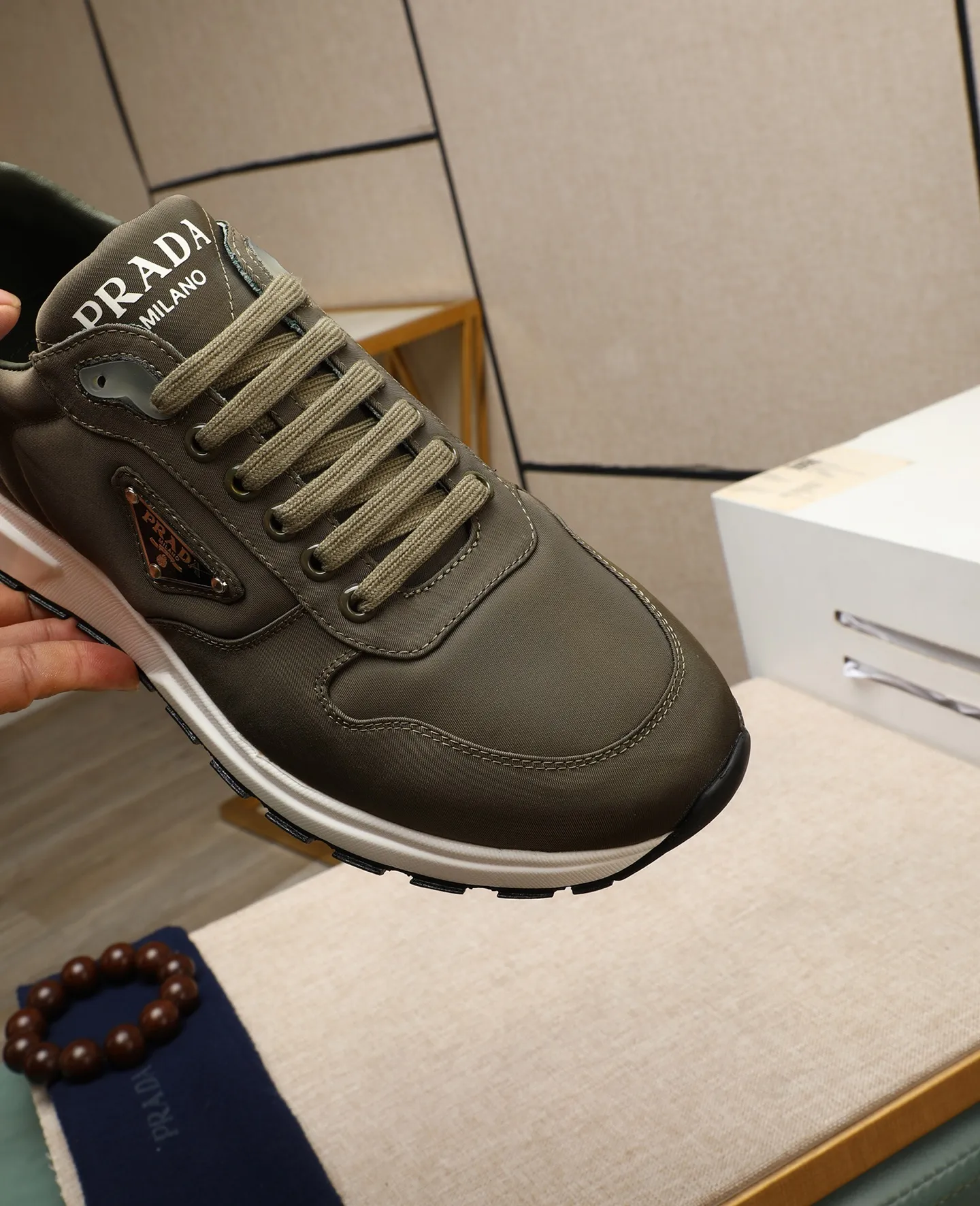 Men's shoes 💰540 🌹🌹[PRADA—Prada] 2025 latest model 🙈original replica! 👟👟👟Available here. The workmanship is top-notch. The upper is made from Italy. 🇮🇹Imported first-layer cowhide. ❗️Breathable genuine leather lining @Suitable for travel. The original version has an enlarged engraved sole, making it suitable for all kinds of travels, showing low-key luxury. Let quality speak for itself. Color: Size: 38-45